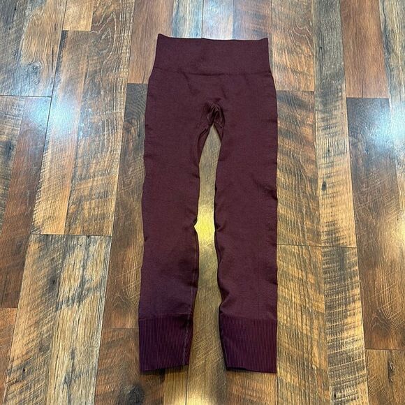 Lululemon leggings 4 (4920shy) - Picture 1 of 5